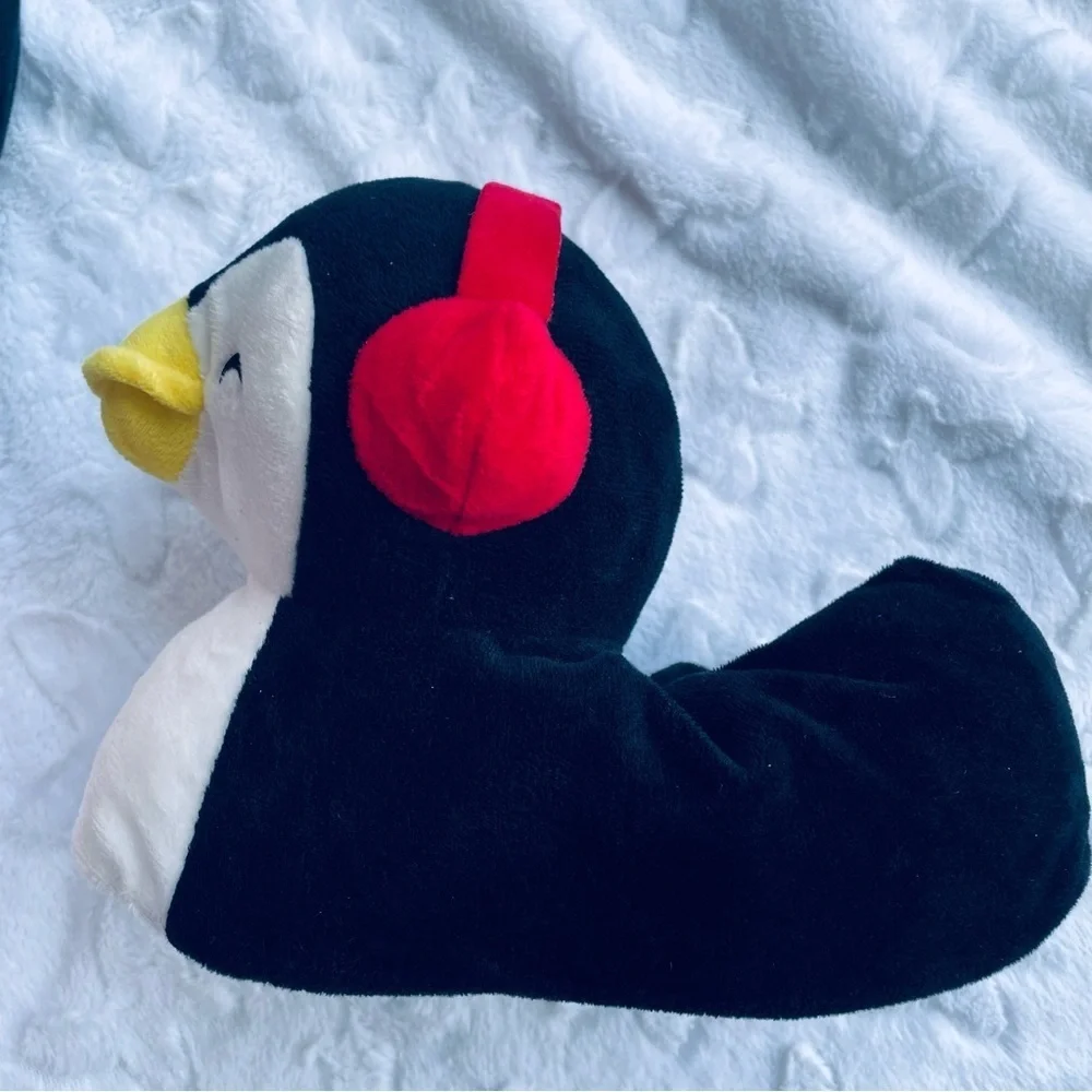 Lot of 2 Kids Penguin Sleepers 🐧❄️one Kids 9/10 and one Youth 3/4